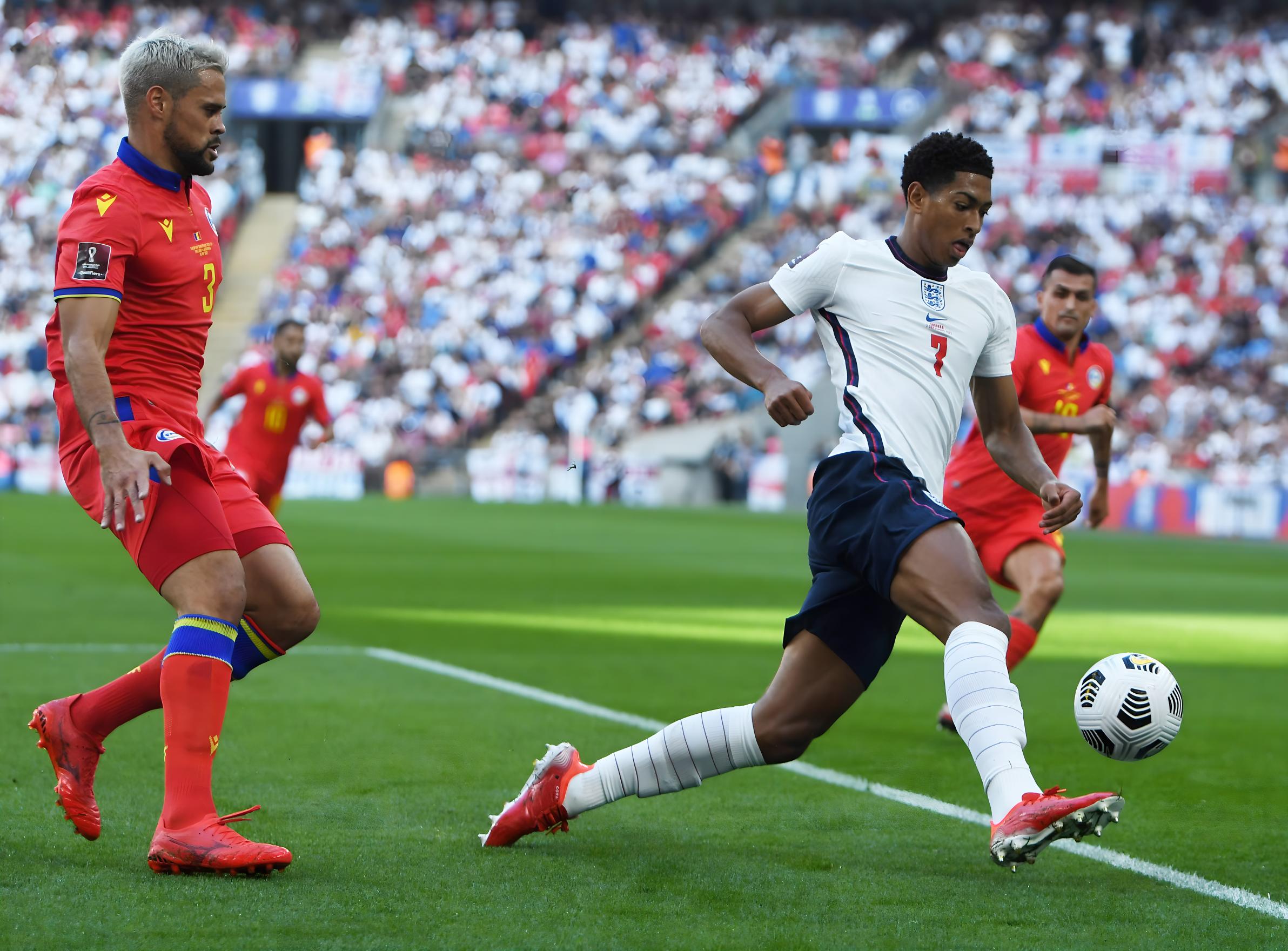 虽然本场深 虽然本场深